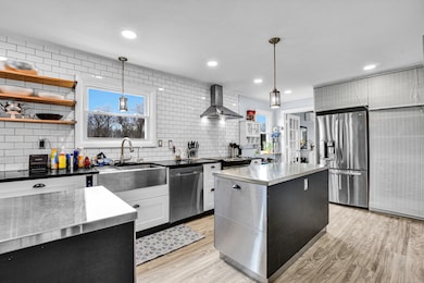 243 Kemp Rd, Hampton, CT 06247 - photo 4