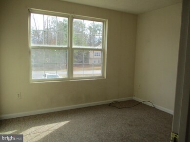 22121 Victorian Dr, California, MD 20619 - photo 7