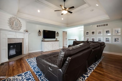 1104 Kaufman Farm Dr-16