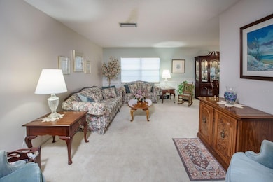 16717 Norwood Dr, Tampa, FL 33624 - photo 3