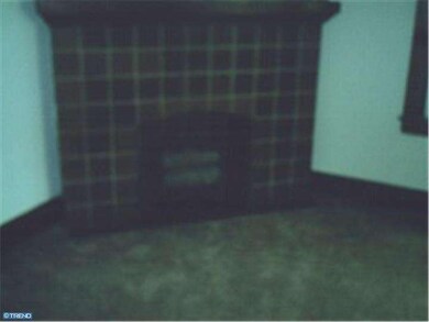 1414 Pike St, Reading, PA 19604 - photo 2