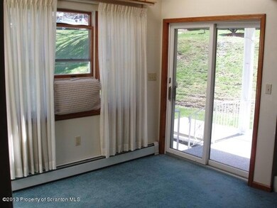 1345 Winton St, Archbald, PA 18403 - photo 6