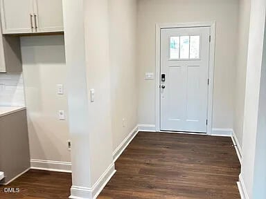 2318 Sugar Cone Way, Fuquay-Varina, NC 27526 - photo 2