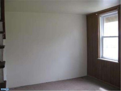 2900 W Octagon Rd, Camden, NJ 08104 - photo 2