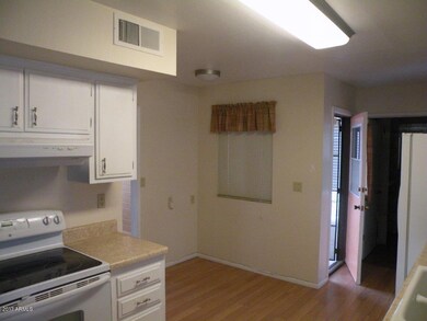 Breakfast table nook