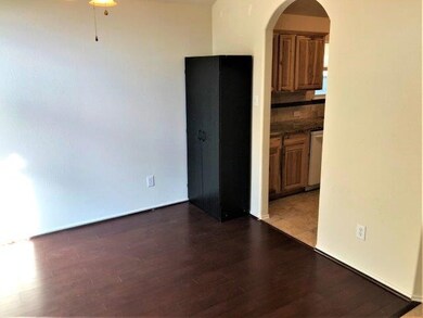 1445 Barras St, Alvin, TX 77511 - photo 7