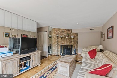 2 Matthew Thornton Bldg unit 3, Blackwood, NJ 08012 - photo 5