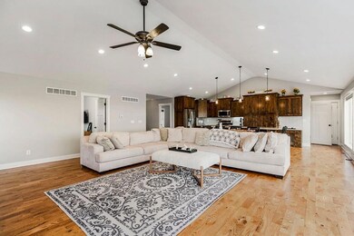 2335 SW Devling Rd, Plattsburg, MO 64477 - photo 5