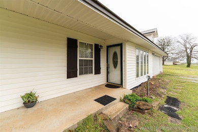 33 Haleys Dr, Adair, OK 74330 - photo 5