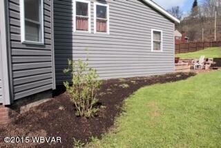 6 Riverview Dr, Lock Haven, PA 17745 - photo 3