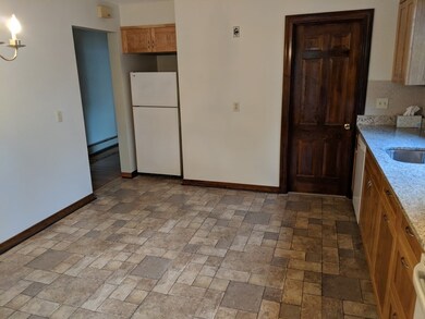 52 Tolman St unit 1, Waltham, MA 02453 - photo 6