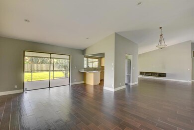 9596 Oregon Rd, Boca Raton, FL 33434 - photo 7