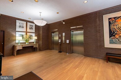 Winthrop House Condominium unit 810, Baltimore, MD 21218 - photo 3