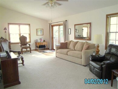 435 Karl Ave, Belleville, WI 53508 - photo 4