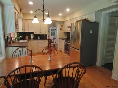 22 Tamarack Dr, Delmar, NY 12054 - photo 3