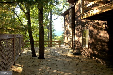 313 Skyview Dr, Cumberland, MD 21502 - photo 2