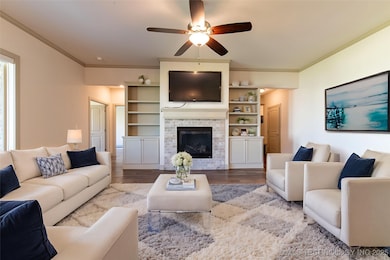 631 E 126th St S, Jenks, OK 74037 - photo 2