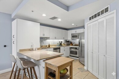 1608 India St unit 208, San Diego, CA 92101 - photo 2