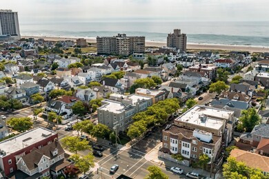 2 Blocks to the Ocean