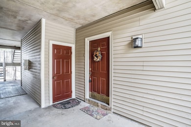 6830 Hayley Ridge Way unit L, Baltimore, MD 21209 - photo 2