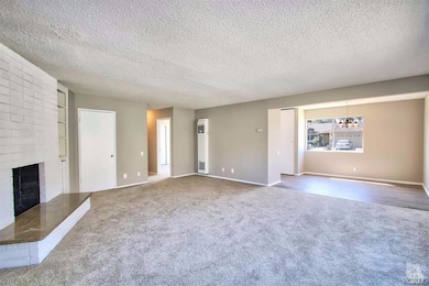 301 Campbell Way, Oxnard, CA 93033 - photo 4