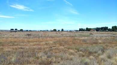 24190 N Feather Mountain Rd, Paulden, AZ 86334 - photo 4