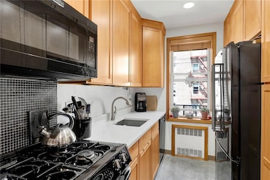 6801 Shore Rd unit 4S, Brooklyn, NY 11220 - photo 7