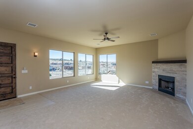 006_Living Room