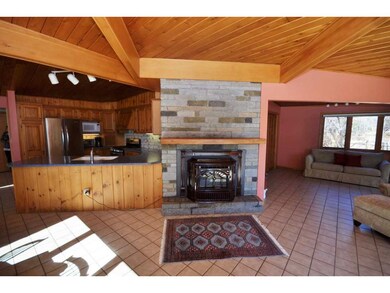 32 Crescent Ln, Hebron, NH 03241 - photo 4