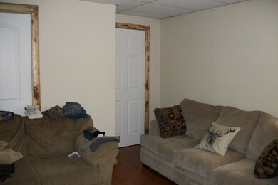 Porter 104 Williams St 008