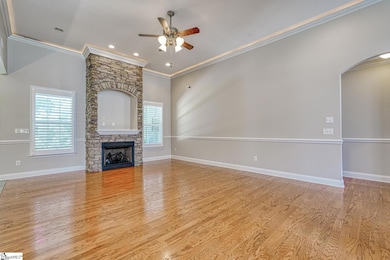 173 Colfax Dr, Boiling Springs, SC 29316 - photo 4