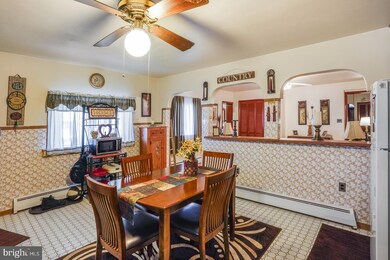 1256 E 12th St, Crum Lynne, PA 19022 - photo 7