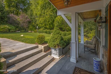 27 Rustic View Rd, Greenwich, CT 06830-9