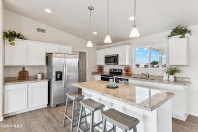 19462 W Birchwood Place, Buckeye, AZ 85326 - photo 5