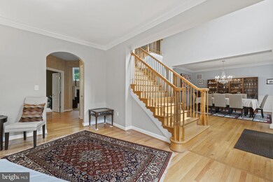 12509 Viewside Dr, North Potomac, MD 20878 - photo 7