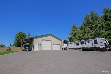 1811 6th St SE, East Wenatchee, WA 98802 - photo 4