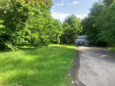 6518 Romona Blvd, Houston, TX 77086 - photo 3