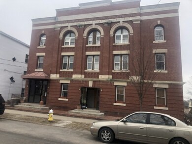 28 Rapalus St unit B, Springfield, MA 01151 - photo 4