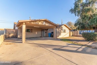 2901 N 44th Ln, Phoenix, AZ 85031 - photo 3