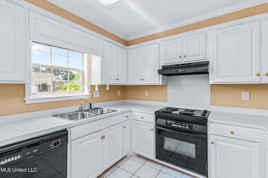 132 Meade Ln-9