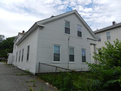8 Jefferson St, Worcester, MA 01604 - photo 2