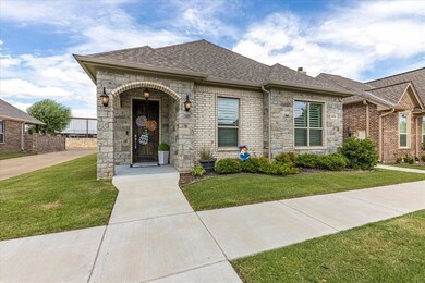 3424 Fountain Way, Granbury, TX 76049 - photo 4