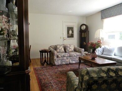 6 Morgan Manor unit 14, Lenox, MA 01240 - photo 3