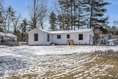 100 Oaklawn Ave, Orange, MA 01364 - photo 6