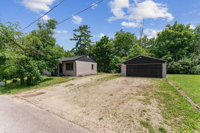 4-web-or-mls-131-w-mohawk-dr