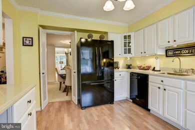 8 Salthill Ct, Lutherville Timonium, MD 21093 - photo 6