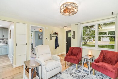 2092 Shryer Ave E, Saint Paul, MN 55109 - photo 5