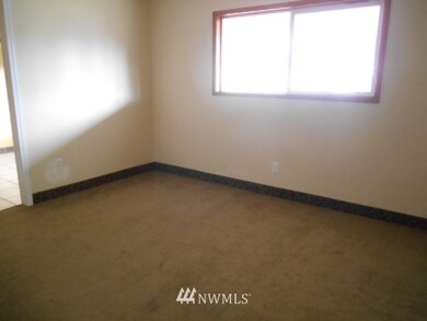 unlisted-address, Longview, WA 98632 - photo 6