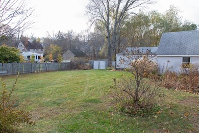 10 Pine St unit 12, Merrimac, MA 01860 - photo 4