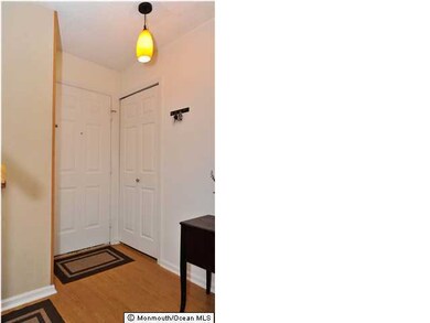 305 Prestwick Way, Edison, NJ 08820 - photo 3